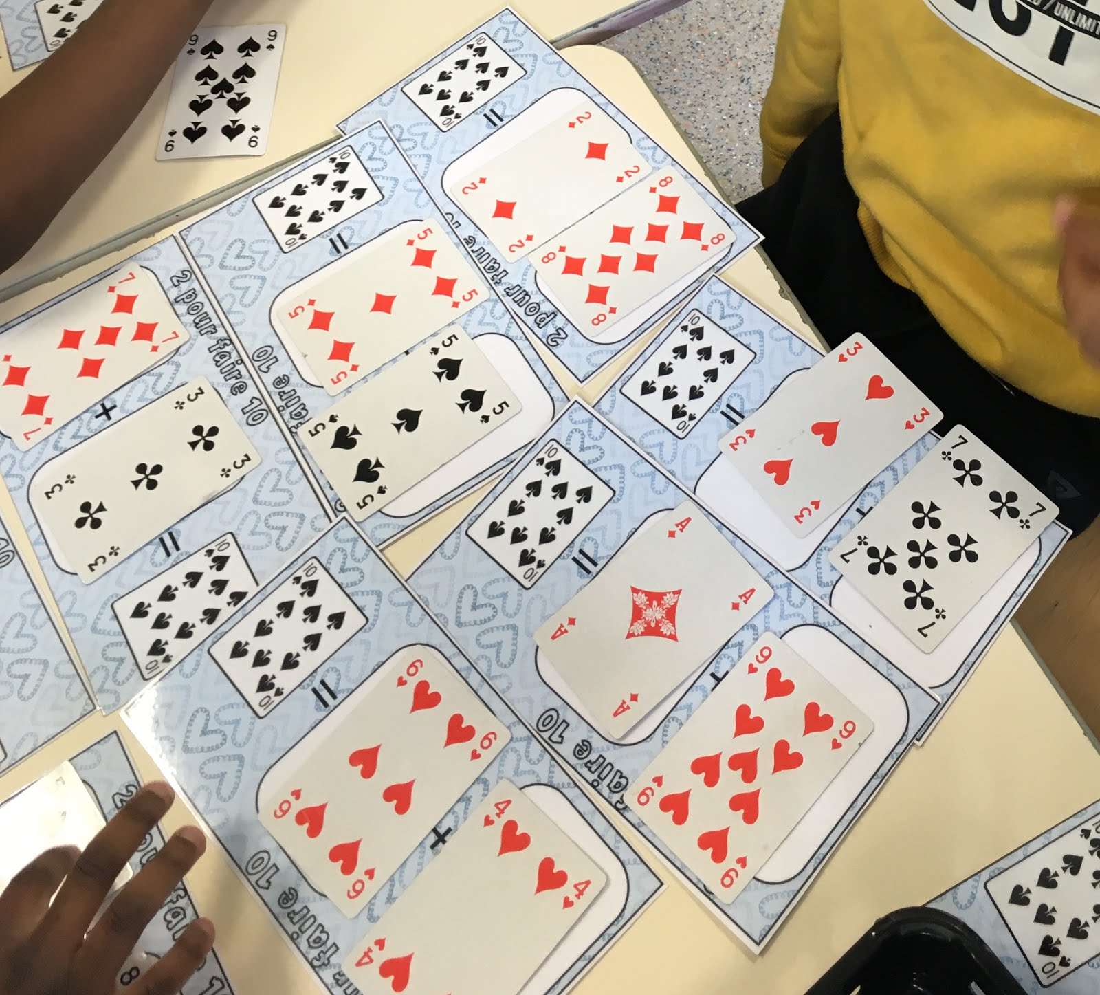 Les petits jeux de July 2 pour faire 10