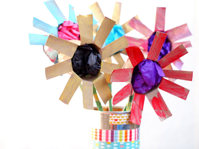 DIY Paper Flowers Made Out of Recycled Toilet Paper Rolls