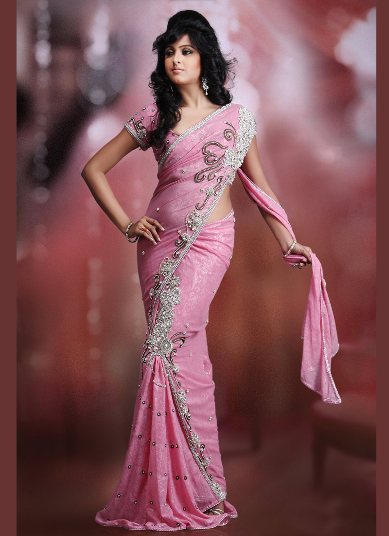 CG & BG: Beautiful Girls in Traditional Dress Saree and ...