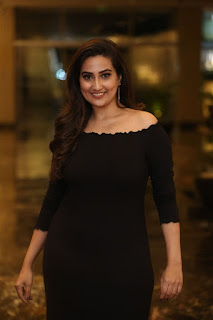Anchor Manjusha Stills at Telugu Cine Rathasarathula Rajotsvam Curtain Raiser Anchor Manjusha Stills at Telugu Cine Rathasarathula Rajotsvam Curtain Raiser