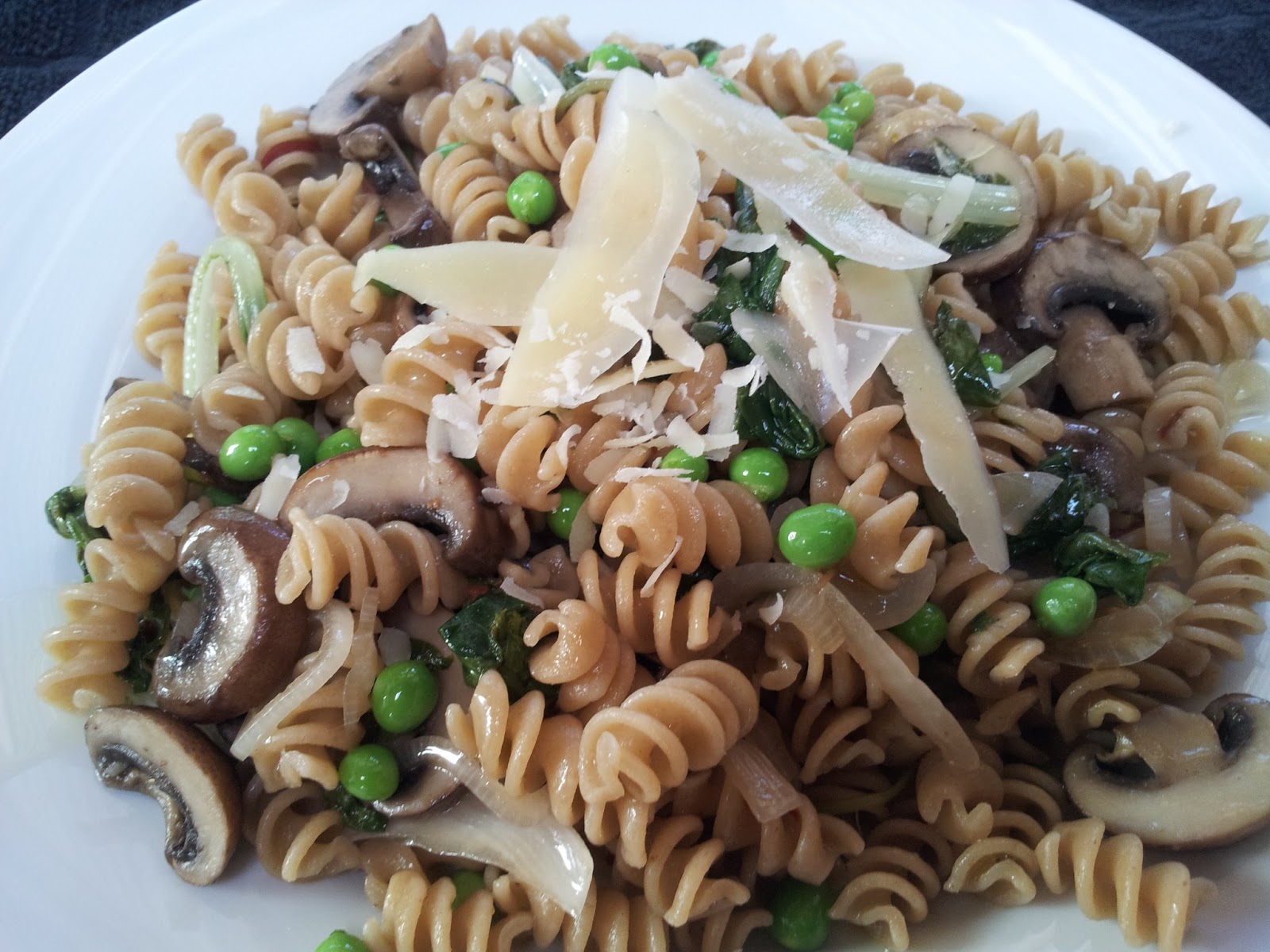Napa Farmhouse 1885™ pasta with spring peas, mushrooms & greens