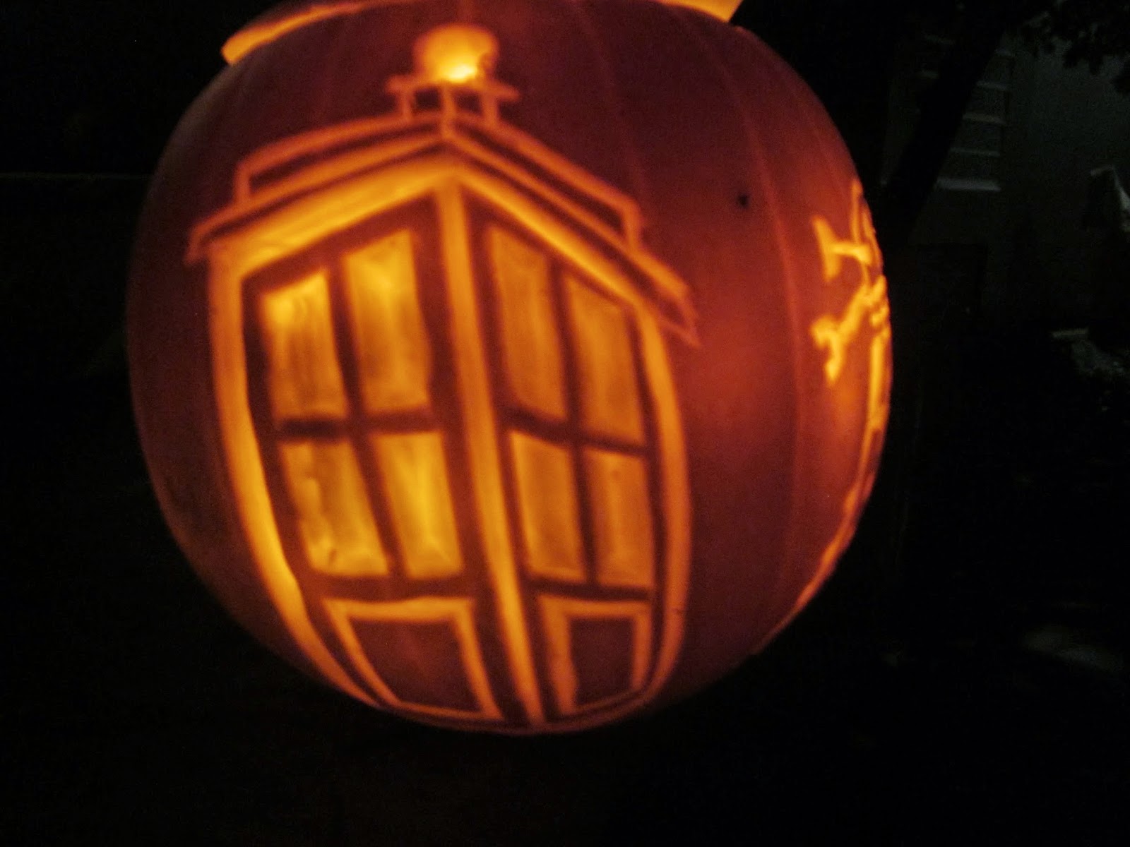 TARDIS Pumpkin