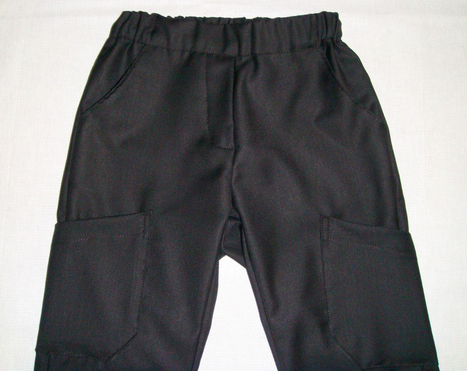 http://velvetribbonsew.blogspot.com/2012/10/black-pants-for-eduardo.html