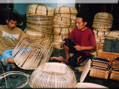  Kerajinan  Bambu dan oleh oleh khas  Banjarnegara  kerajinan  