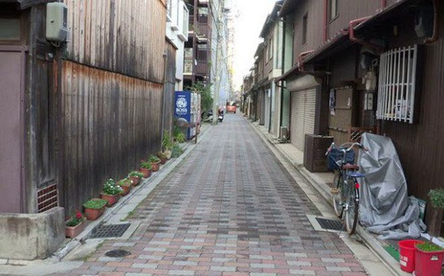 Niềm vui được đi Nhật và câu chuyện buồn về những người trẻ xa xứ chỉ để