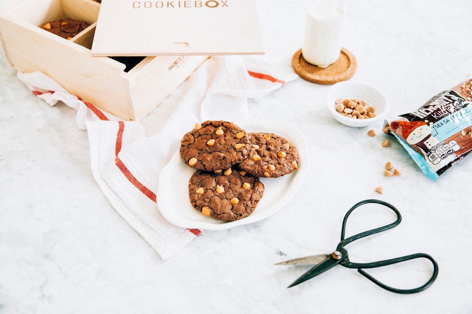 chocolate truffle cookies with sea salt caramel chips hummingbird high a desserts and