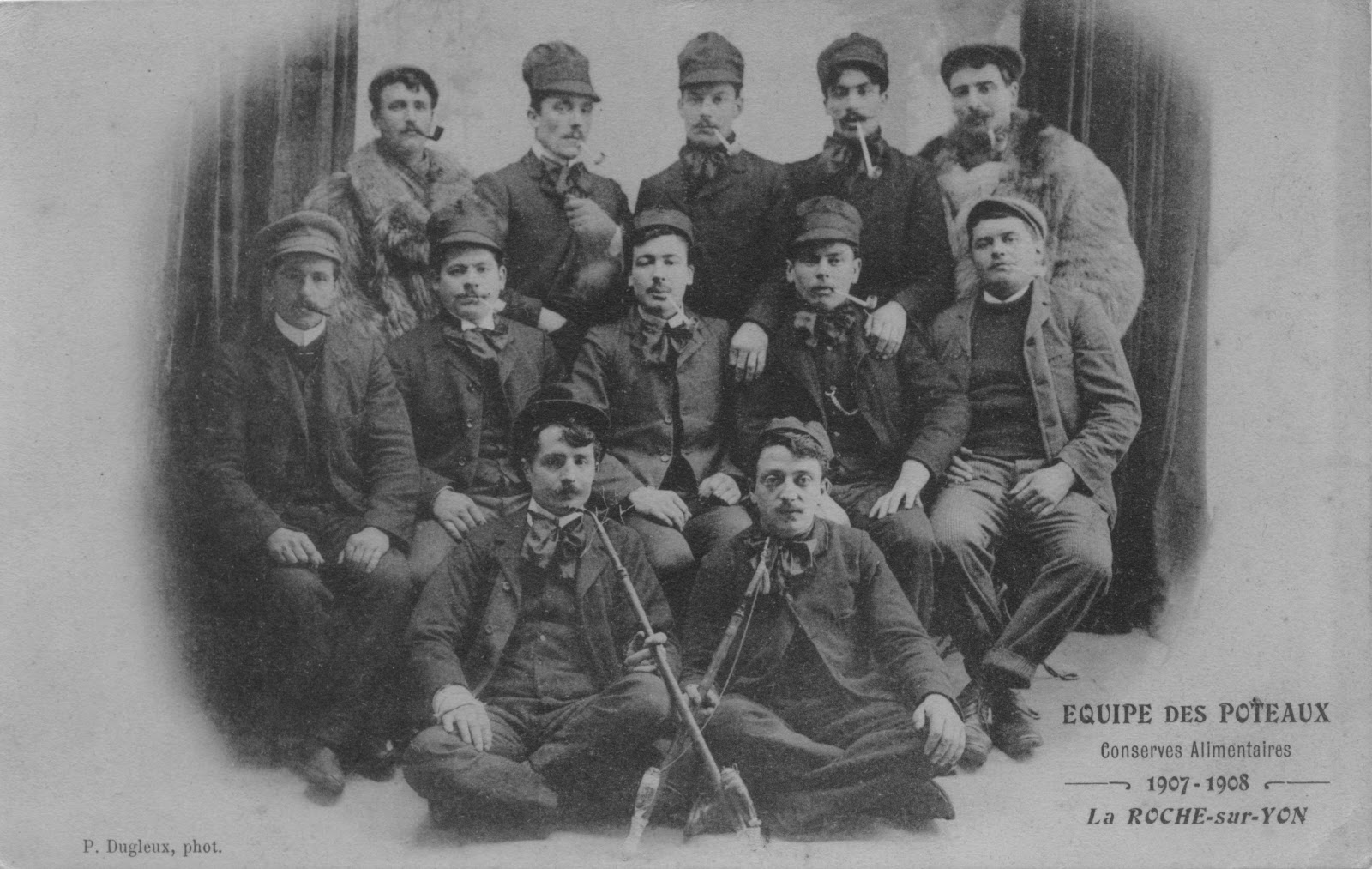 Varia Histoire & Généalogie Employés de conserverie à La Roche sur