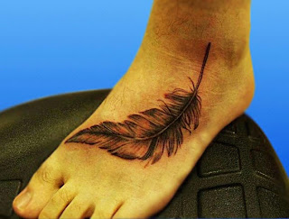 tatuaje cu lipici,
