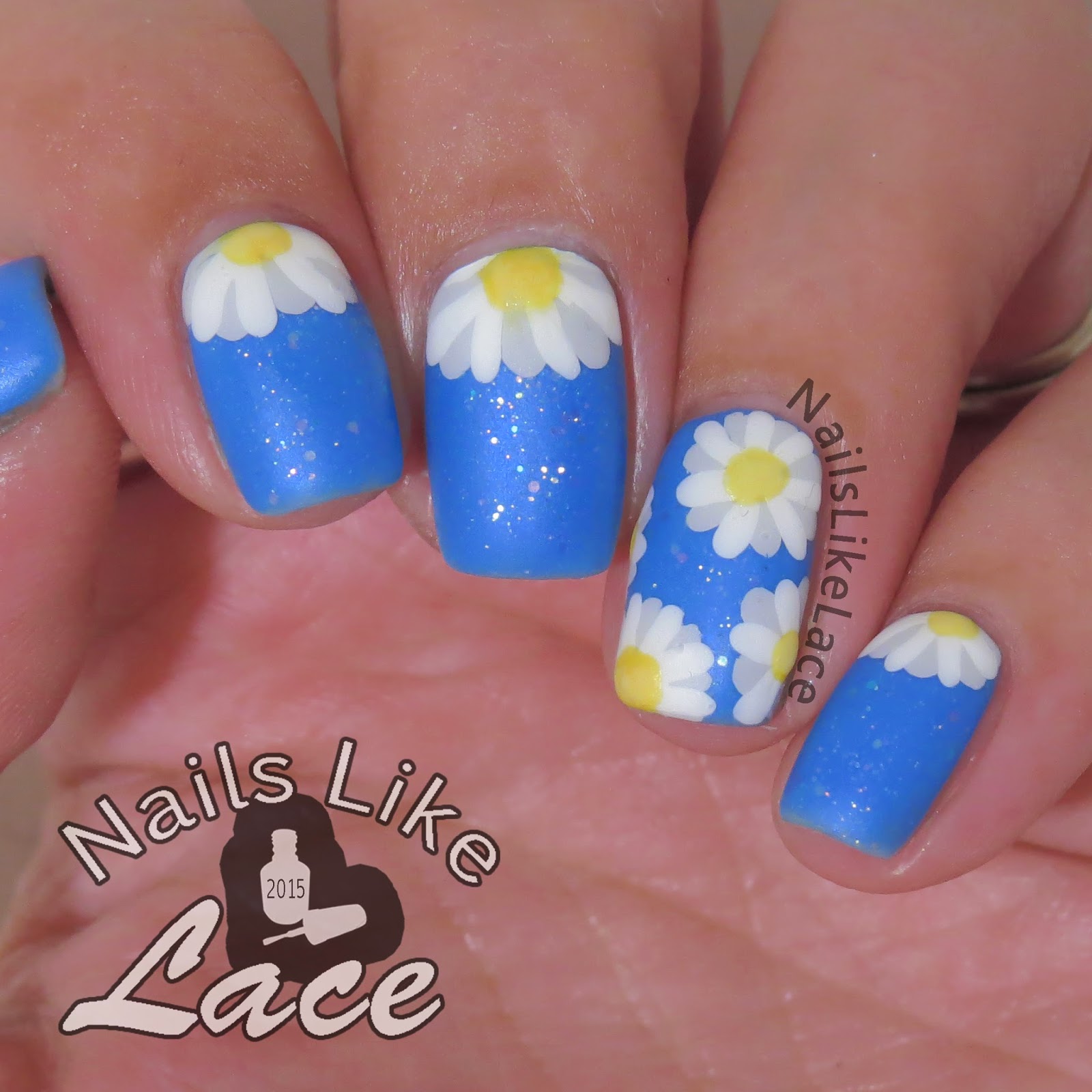 NailsLikeLace: Mommy's Mani Monday: Floral - Half Moon Daisies