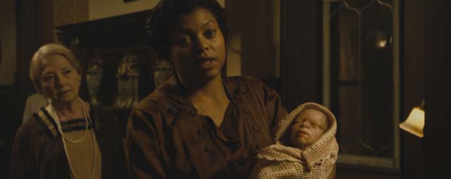 Sinopsis Film : The Curious Case of Benjamin Button (2008) - lahir langsung tua Bercerita tentang kisah seorang pria bernama Benjamin yang secara misterius Sinopsis Film : The Curious Case of Benjamin Button (2008) - lahir langsung tua