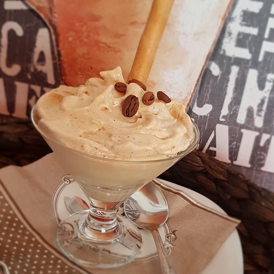 Espuma de café. Graça Truques & Dicas Espuma de café. Graça Truques & Dicas