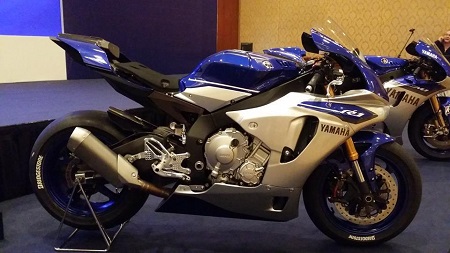 Yamaha R25 terbaru 2018 Modifikasi Yamaha R25 thailokk