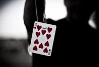 Kartu menembus kalung Tagged by richard sanders