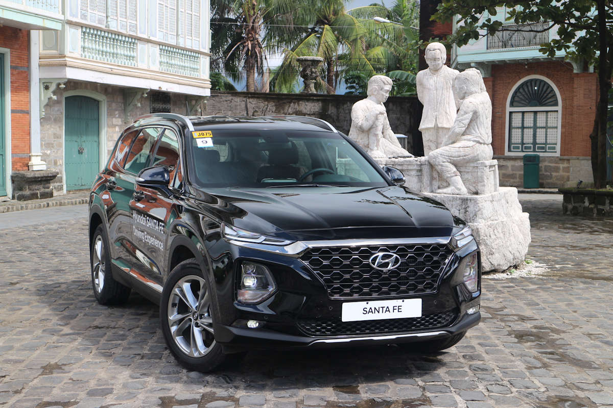 First Drive 2019 Hyundai Santa Fe Gls 2wd Carguide Ph