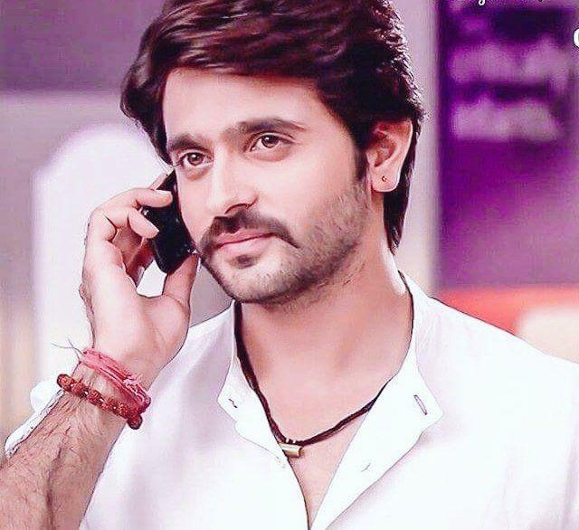 Ashish Sharma Wiki, Movies,affairs, Biodata, Contactinfo, Family, News
