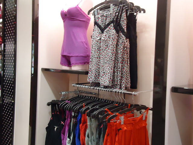 La Senza Pin Up Party and Store Launch