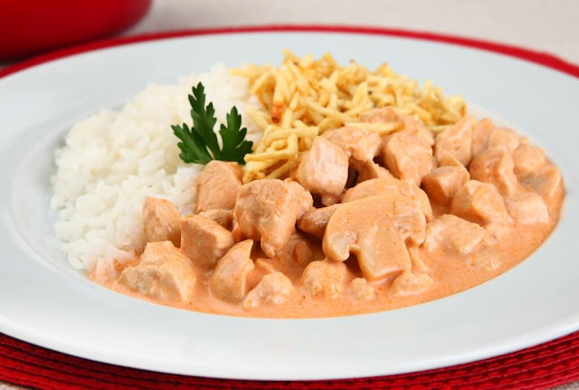 Strogonoff de frango simples