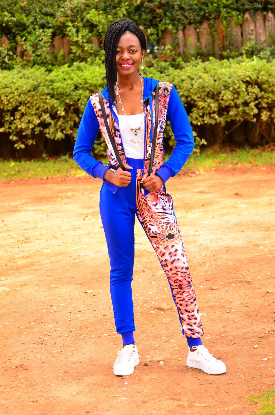 How To Wear A Sweatsuit