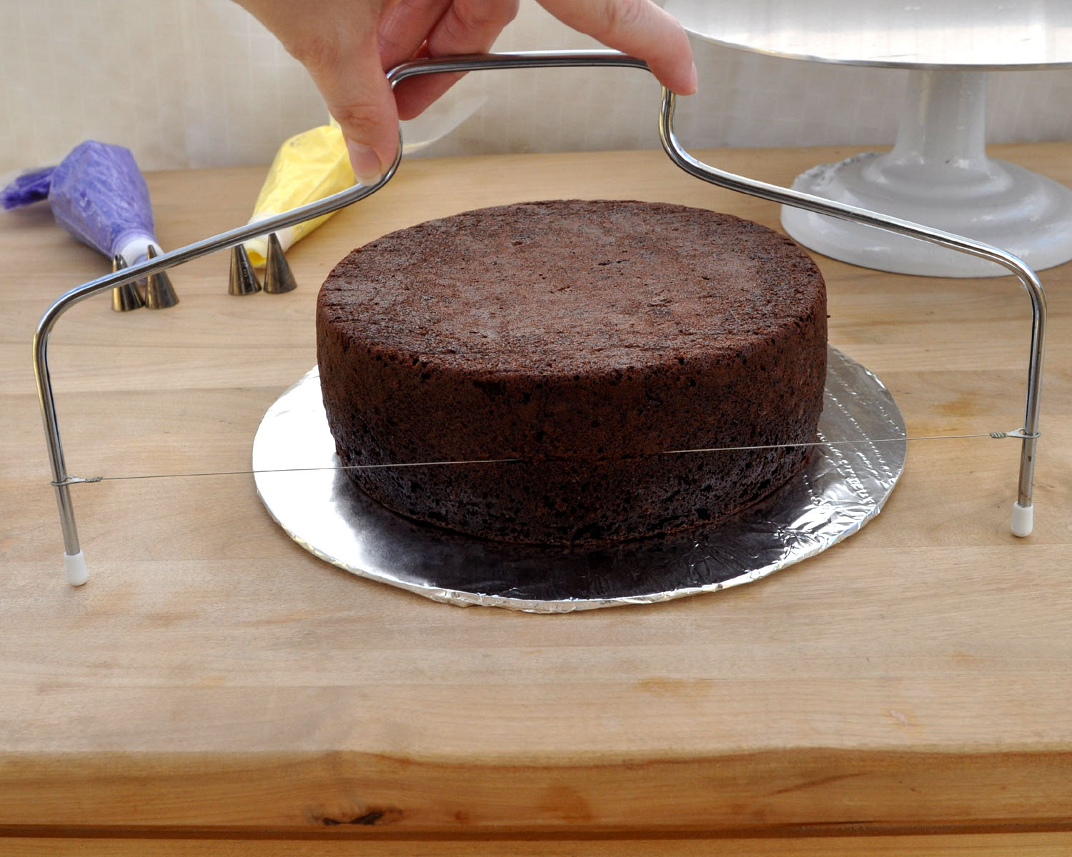 What Knife Do You Use To Level Cakes What Knife Do You Use To Level Cakes