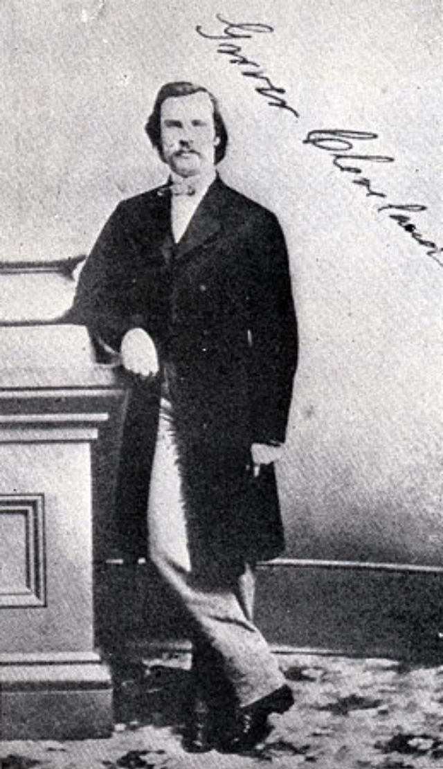 Cool Portrait Photos of 29 U.S Presidents When They Were Young and