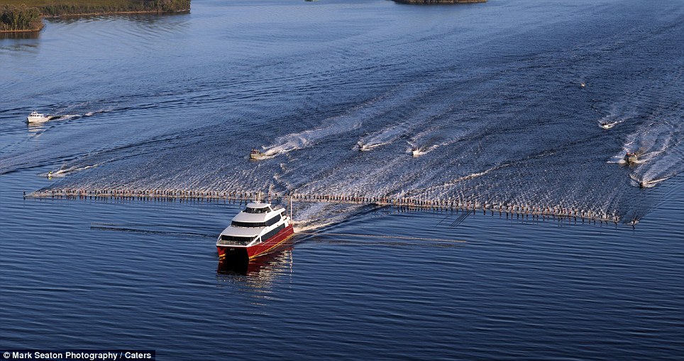AUSSIE SKIBOATS AUSSIE WATER SKI WORLD RECORD