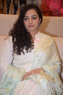 nitya menon at 100 days of love audio launch nitya menon at 100 days of love audio launch