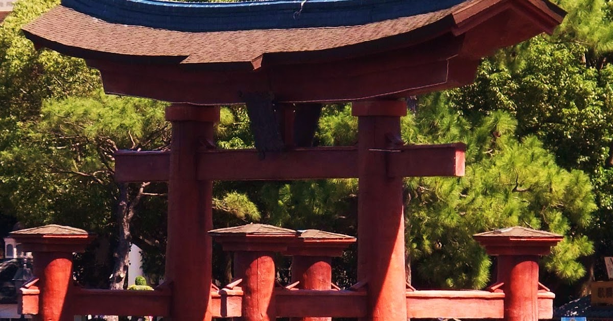 SelfDefense & Traditional Karate for Women SELFDEFENSE CLASSES in