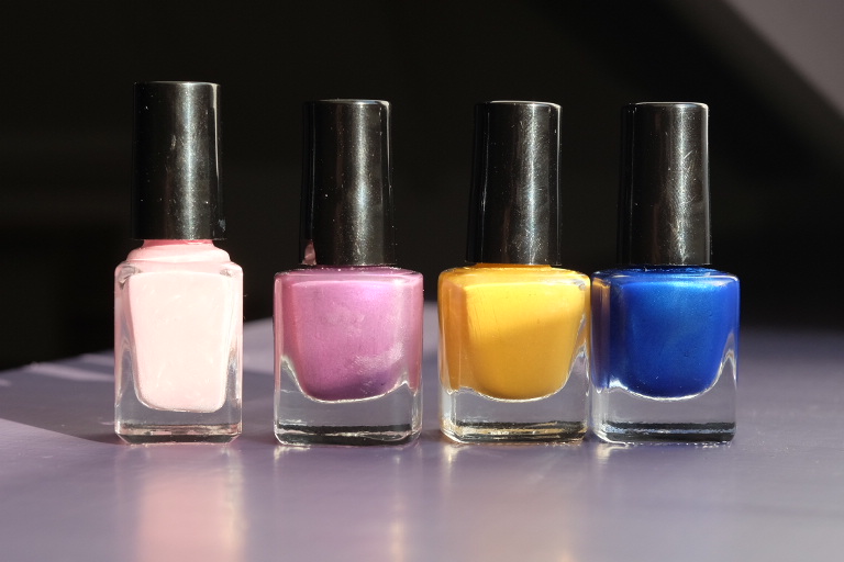Mes grimoires bio Lot de 4 vernis à ongles maison (avec la base d