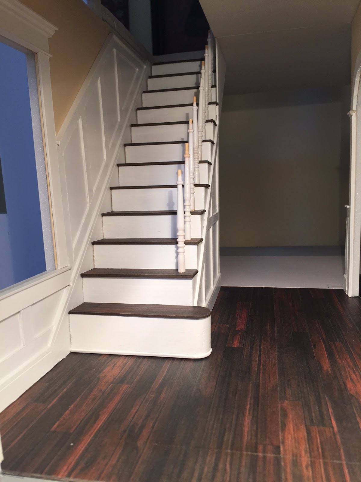 Dollhouse stairs The Kinfeld