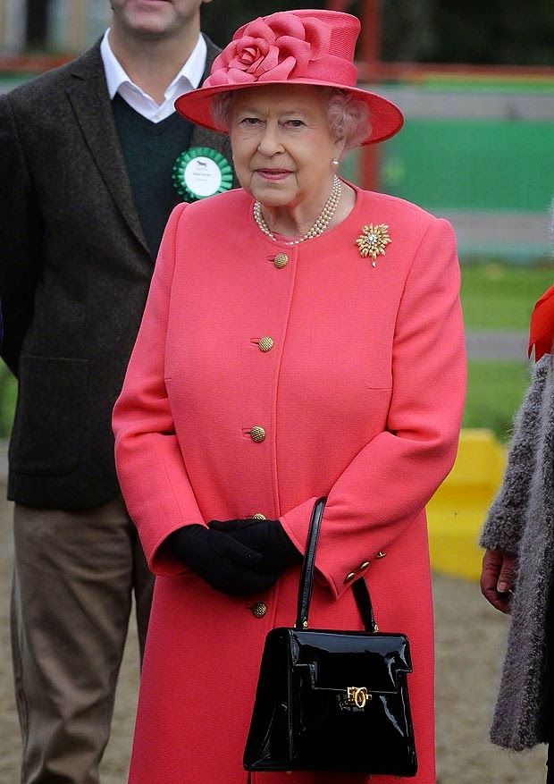 Collection Bag Queen Elizabeth TAS CEWEK