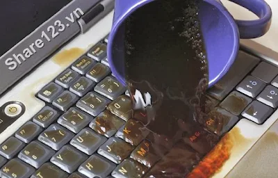 Khắc phục nhanh khi bị đổ nước hay chất lỏng vào máy tính
