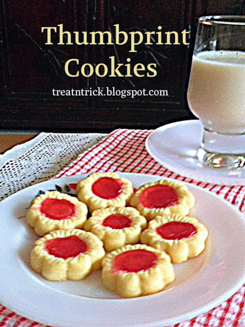 Thumbprint Cookies Recipe @ treatntrick.blogspot.com