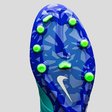 Energy Nike Hypervenom Phantom II 2016 Women's Boots Revealed - Footy ...