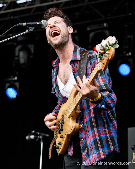 Weaves at Riverfest Elora 2018 at Bissell Park on August 19, 2018 Photo by John Ordean at One In Ten Words oneintenwords.com toronto indie alternative live music blog concert photography pictures photos