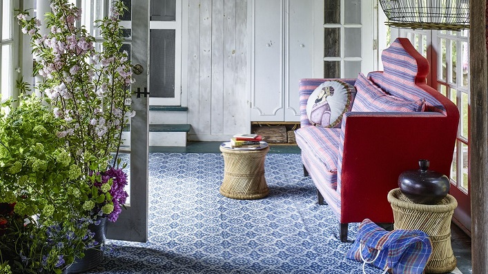 A textile designer's vibrant, pattern-filled Connecticut home!
