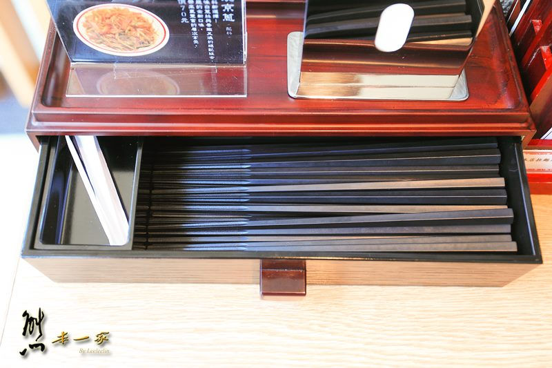 捷運忠孝敦化站排隊美食|屯京拉麵