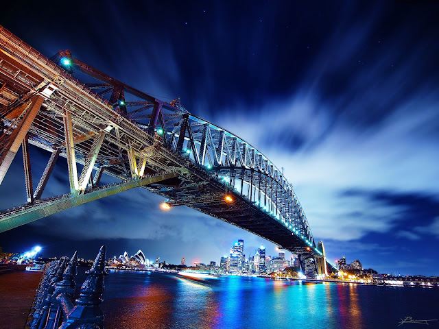 خلفيات جديده  عالية الجودة HD رومانسيه وطبيعيه وحزينه ومتحركه 2023 Reflections-of-Sydney-by-Paul-Bica-licensed-by-Creative-Commons-c