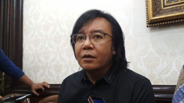 Ari Lasso Puji Ahmad Dhani Musisi Hebat, Soal Karakter: Yo Ngunu Iku Ari Lasso Puji Ahmad Dhani Musisi Hebat, Soal Karakter: Yo Ngunu Iku