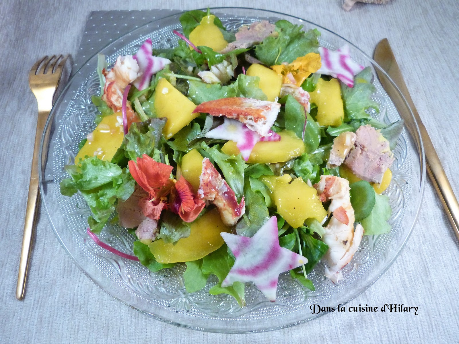 Dans la cuisine d&amp;#39;Hilary: Salade folle au homard, foie gras et mangue 🎄 ...
