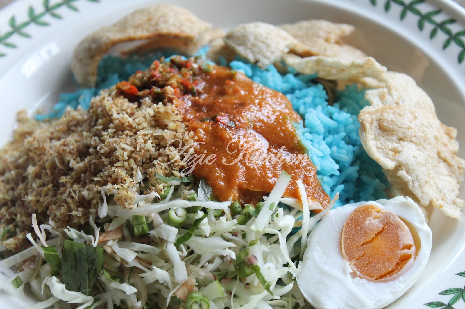 Nasi Kerabu Kelantan - Azie Kitchen