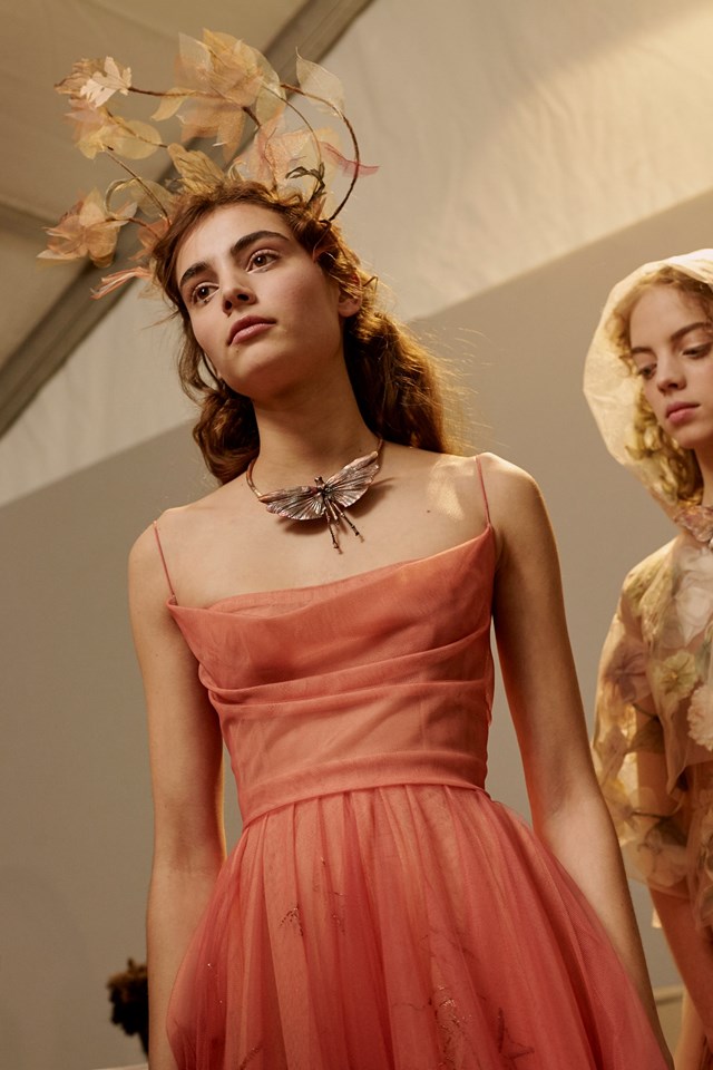 Dior Haute Couture Printemps Eté 2017 dior haute couture, dior couture, dior haute couture printemps été 2017, dior couture spring summer, dior couture ss 17, dior maria grazia chiuri, dior girls, dudessinauxpodiums, du dessin aux podiums