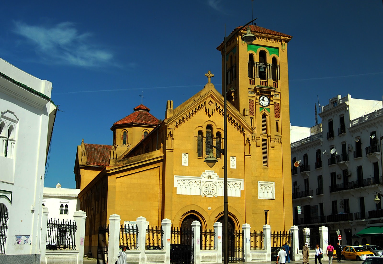 caj-n-de-i-guijarro-s-tetuan-la-paloma-blanca-marruecos
