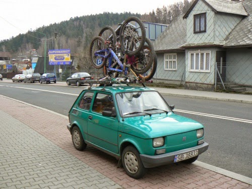 Jak przetransportować autem rowery.