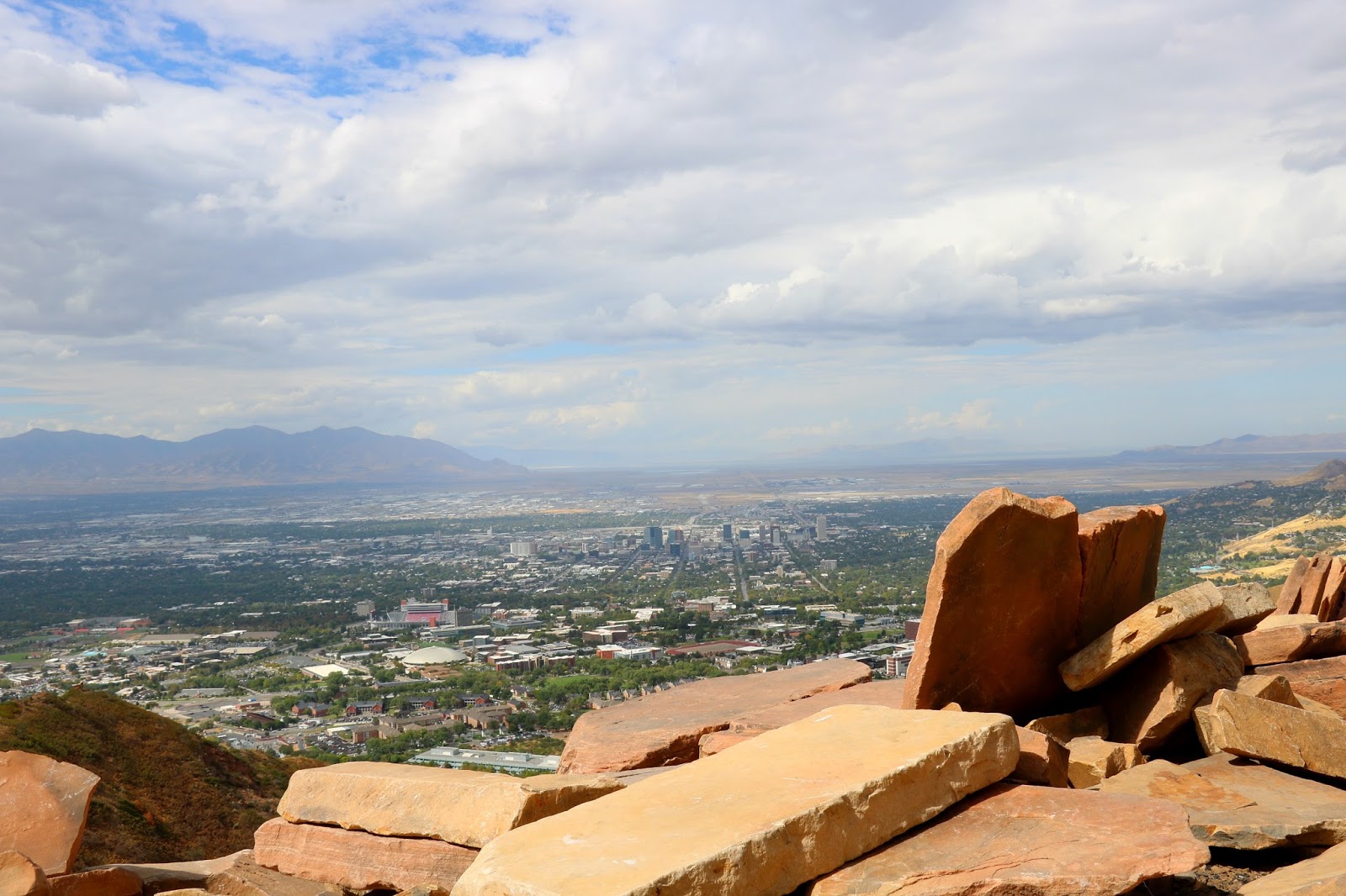 Brandi Noelle Lifestyle The Living Room Hike, Salt Lake City, Utah