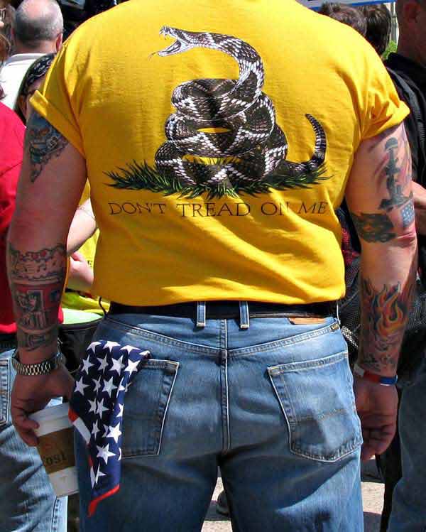 bandanaguys bandana in the back pocket, maybe hanky code