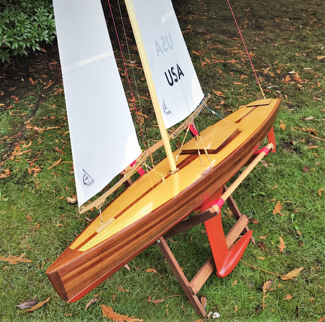 Presenting The "Sun Wind HF" Radio Control Vintage Marblehead Sailboat!