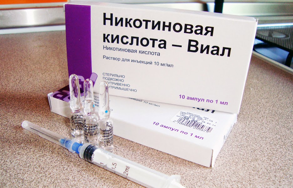 Причина выпадения волос на голове у женщины
