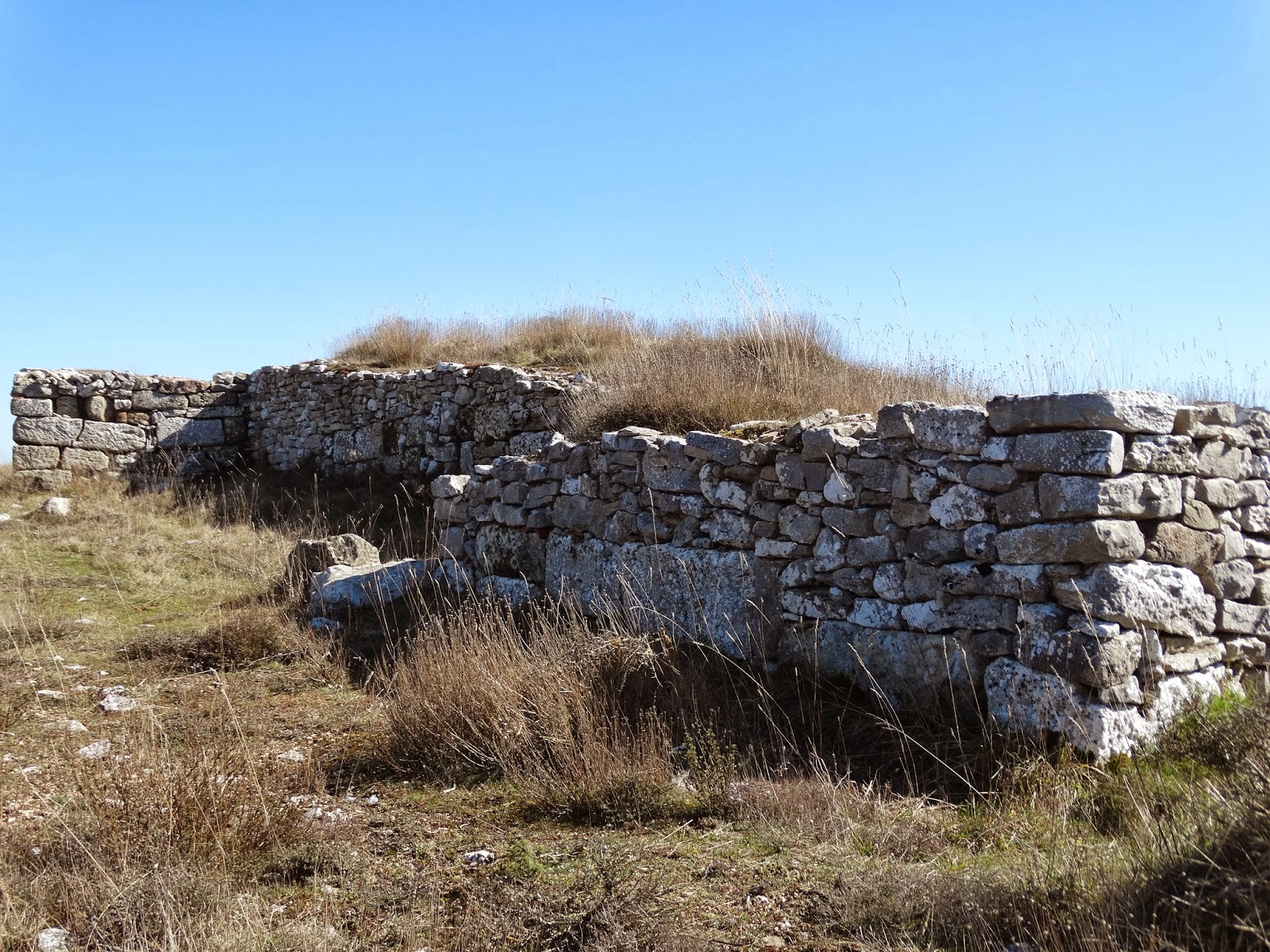 . CASTRO ROMANO DE MONTE CILDÁ.........SI LLEGAS SERÁ POR CASUALIDAD