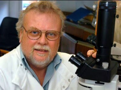 Il biologo Milton Wainwright