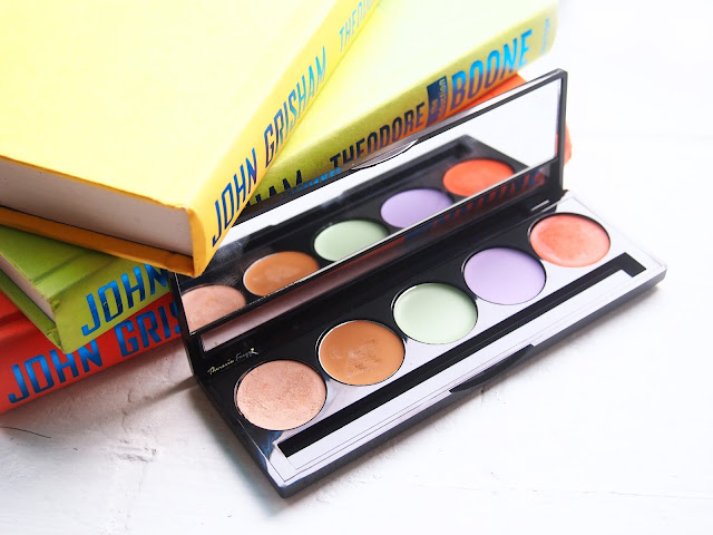 Make Over Camouflage Cream Face Concealer is one amazing palette for skin correctors. It comes in 5 different colors in one palette to hide dark circles, redness and dullness. At the price of RP 105.000, it makes Make Over Camouflage Cream Face Concealer a must have product for all MUA. 